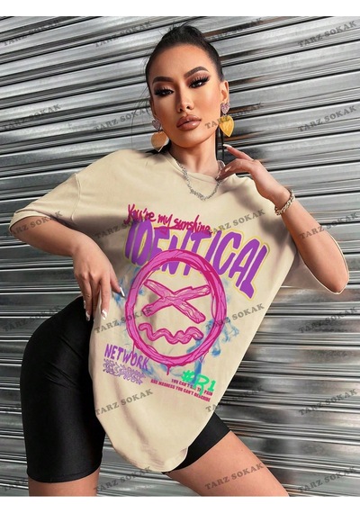 Flood Of Style Unisex Bay Sloganlı Ve Karikatür Grafikli Düşük Omuzlu Tişört Kod-1385 Haki