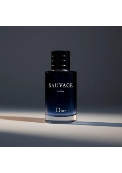 Dior Sauvage 100 Ml Edp Erkek Parfümü Odunsu Koku İle Şık Ve Ferah Diğer