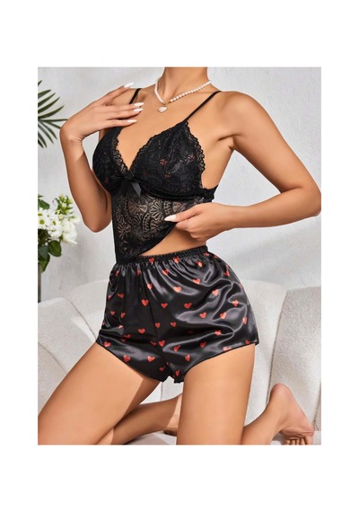 Mr Owl Kadın Siyah Kırmızı Kalp Desenli Saten Şortlu Pijama Takımı