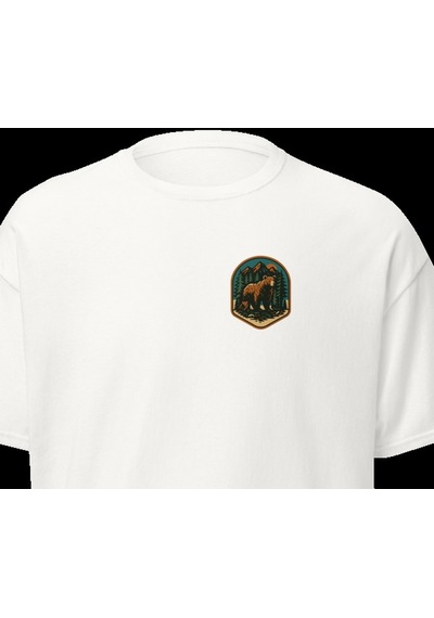 Wildstyle Boz Ayı Renkli Vintage Yaban Hayat Doğa Orman Rozet Baskılı Unisex Bisiklet Yaka Pamuklu Tişört Beyaz