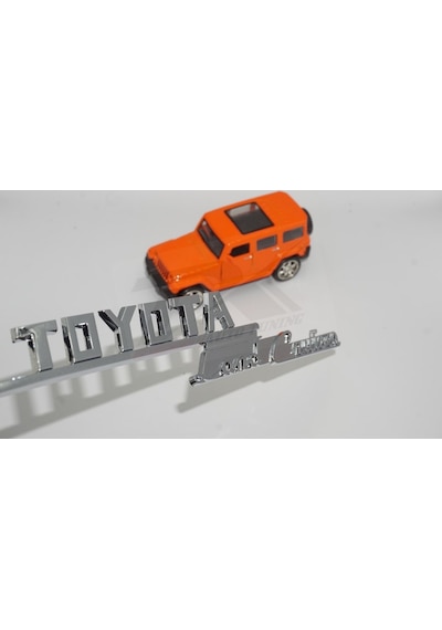 Toyota Land Cruiser Heritage Edition Arka Yan Sütun Yazı Amblem R