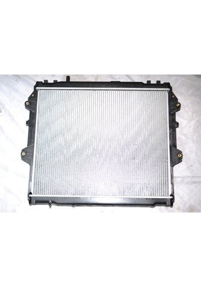 Toyota Uyumlu Hilux Motor Radyatörü Unicore 164000L120