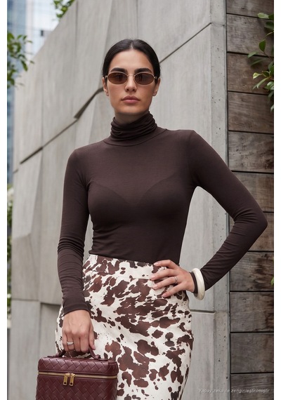 Lela Dar Kalıp Balıkçı Yaka İnce Bluz Kadın Bluz 5866880 Kahve