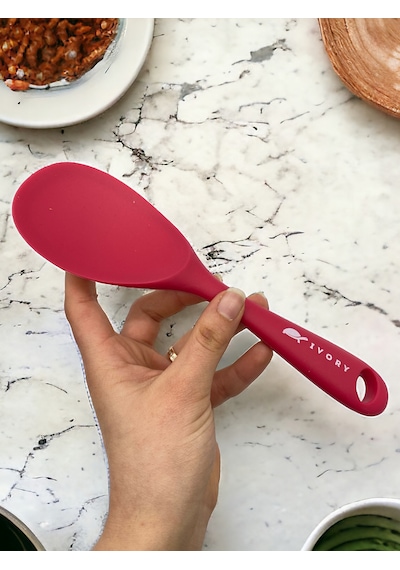 Sert Uçlu Isıya Dayanıklı Silikon Kaşık 28/22 Cm Fuşya