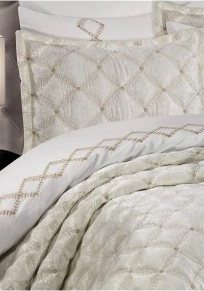 Goldroom Asalet 12 Parça Secaddeli Çeyiz Seti. Krem