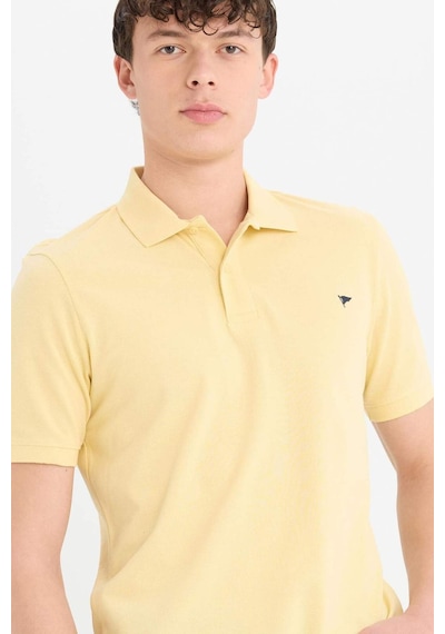 DeFacto Slim Fit Dar Kesim Polo Yaka Nakışlı Kısa Kollu Tişört D7665AX25SPYL488 DeFacto Slim Fit Dar Kesim Polo Yaka Nakışlı Kısa Kollu Tişört D7665AX25SPYL488