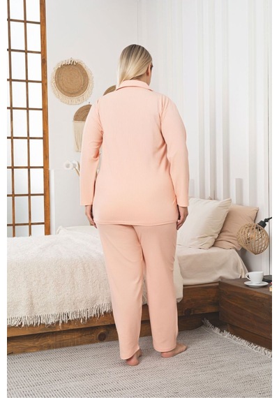 Büyük Beden Boydan Düğmeli Kaşkorse Kumaş Pijama Takımı Somon