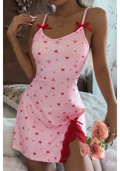 Bella Notte Toz Pembe Fiyonk Desenli İnce Askılı Yırtmaç Detaylı Gecelik
