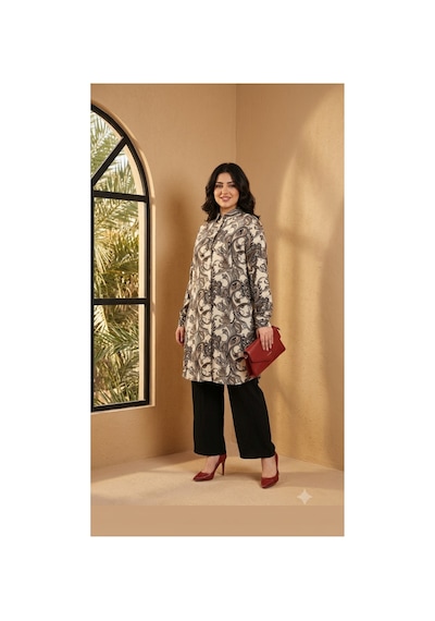 Polologin Butik Krem Ve Siyah Desenli, Uzun Kollu, Gömlek Yakalı Tunik Bej