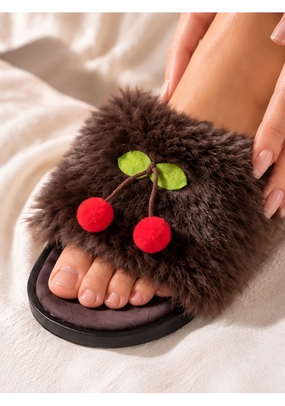 Altın Pabuç Kadın Ev Terliği Peluş Yumuşak Rahat Kiraz Detaylı Hediyelik Bohça Gelin Çeyiz Misafir Ev Terliği Kahverengi Altın Pabuç Kadın Ev Terliği Peluş Yumuşak Rahat Kiraz Detaylı Hediyelik Bohça Gelin Çeyiz Misafir Ev Terliği Kahverengi