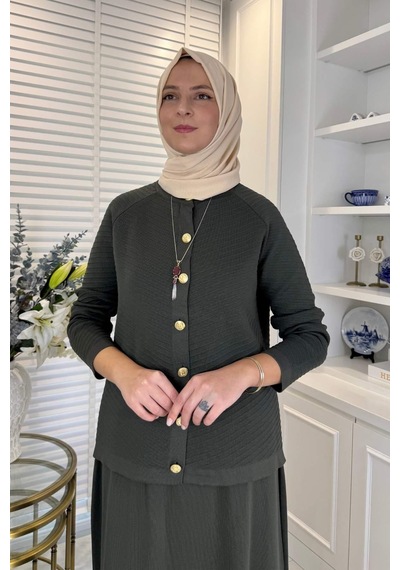 Rabia Şamlı Melis Çelik Örme Triko Takım Haki Çok Renkli