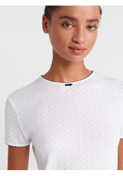 Dilvin 31795 Fiyonk Detaylı Kısa Kollu Kontrast T-shirt-beyaz Beyaz