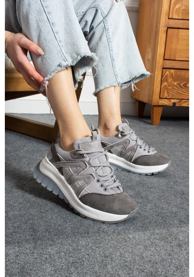 Shoetek Susanne Kadın Sneakers Bağcıklı Spor Ayakkabı Gri Süet Gri Süet Gri Shoetek Susanne Kadın Sneakers Bağcıklı Spor Ayakkabı Gri Süet Gri Süet Gri