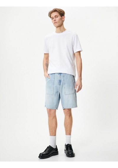 Koton Oversize Kot Şort Bermuda Cepli Dikiş Detaylı Düğmeli Açık İndigo 4sam40139nd Açık İndigo Koton Oversize Kot Şort Bermuda Cepli Dikiş Detaylı Düğmeli Açık İndigo 4sam40139nd Açık İndigo