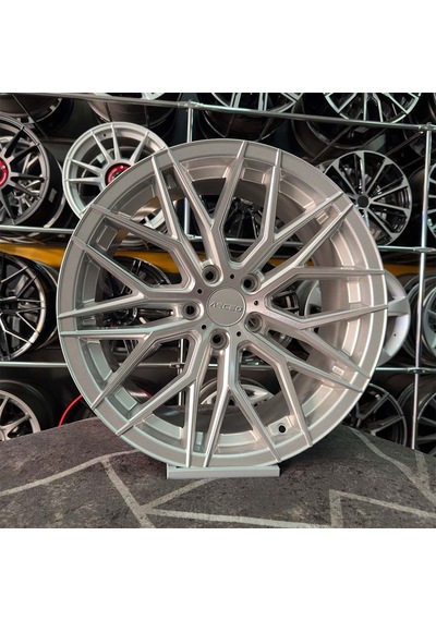 19" İnç 5x120 Arceo Valencia 8.5-9.5 Ofset Jant Takımı