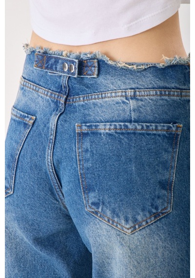 Eseclass Modern Kesim Yüksek Bel Püskül Detaylı Jean Pantolon Lacivert Lacivert