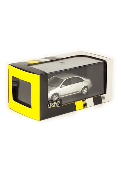 1:43 Ölçek Fırst43 2001 Nissan Primera Diecast Metal Minyatür Model Araba 10cm