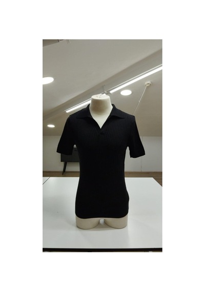 Butik İstanbul Erkek Kısa Kollu Yakalı Çizgi Desenli Triko Bluz Siyah