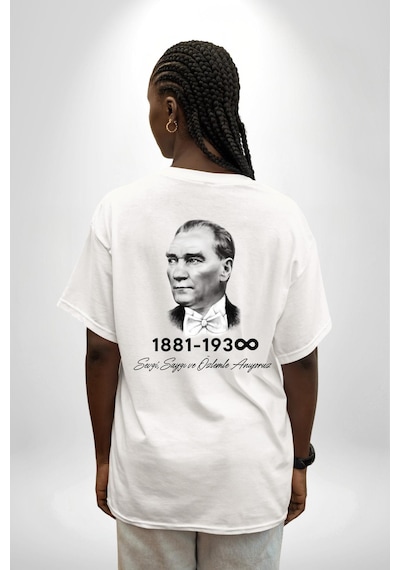 Atatürk 10 Kasım Anma Beyaz Oversize Unisex Ön Ve Sırt Baskılı Tişört Beyaz