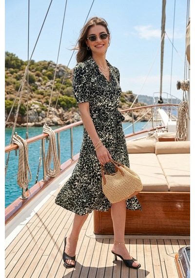 Lela Desenli Relaxed Fit Balon Kol Yırtmaçlı Kemerli Midi Boy Bayan Elbise 67810558 Yeşil-Leopar
