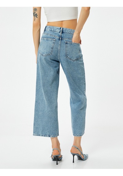 Koton Geniş Kısa Paça Kot Pantolon Standart Bel Pamuklu Cepli - Bianca Crop Jean Açık İndigo 4sal40009md Açık İndigo Koton Geniş Kısa Paça Kot Pantolon Standart Bel Pamuklu Cepli - Bianca Crop Jean Açık İndigo 4sal40009md Açık İndigo