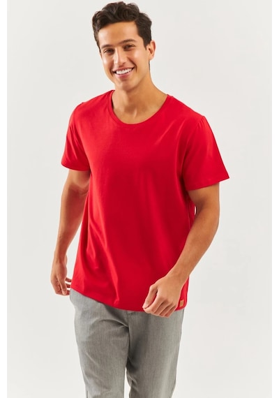 Erkek Oversize Rahat %100 Pamuklu Penye Bisiklet Yaka Kısa Kol Basic T-shirt Classic Collection Kırmızı