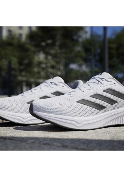 Adidas Ih6008 Response Erkek Yürüyüş Koşu Ayakkabısı Beyaz