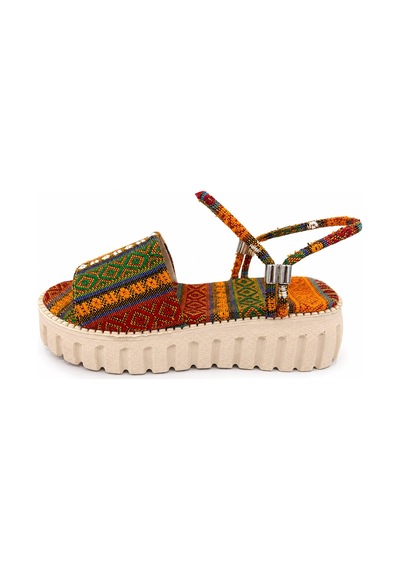 Papucumun Dünyası Kadıın Etnik Kilim Desenli Açık Burun Dolgu Taban Günlük Ve Yazlık Sandalet Karışık Papucumun Dünyası Kadıın Etnik Kilim Desenli Açık Burun Dolgu Taban Günlük Ve Yazlık Sandalet Karışık