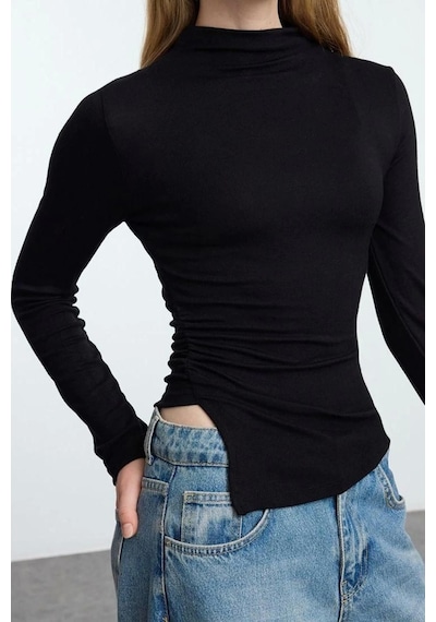 Ersefa Stil Kadın Fitted Büzgü Drape Detaylı Bluz Crop Örme Slim Kalıp Siyah
