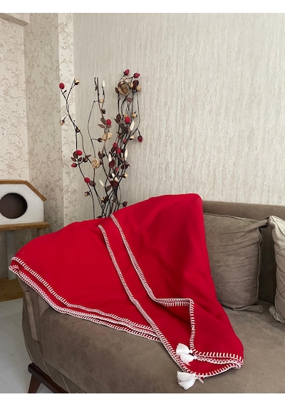 Püsküllü Çoban Dikişli Tek Kişilik Polar Battaniye 150x180 Cm Kırmızı
