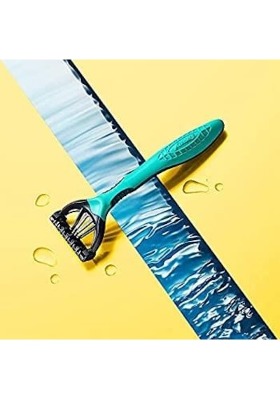 Wilkinson Sword Xtreme 3 Üç Bıçaklı Oynar Başlıklı Kullan At Tıraş Bıçağı 4'lü 2 Paket