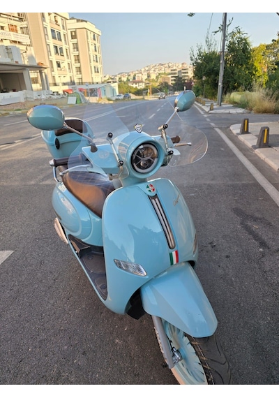Motocam Arora Ar50 Cappucino Ön Cam 2020-2026 Model 39cm Şeffaf Renkli 4mm Aparatsız