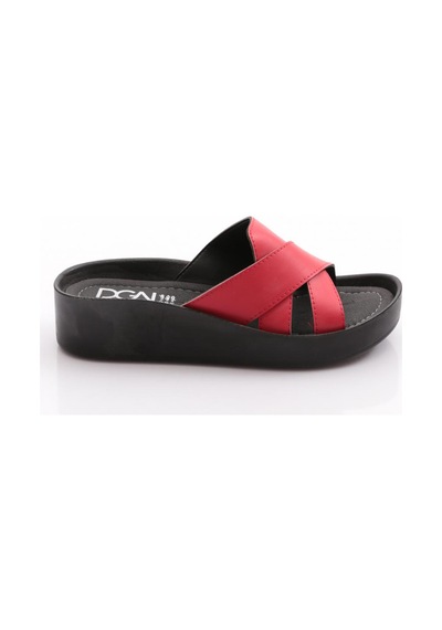 Dgn 1731-22y Kadin Düz Terlik Kırmızı