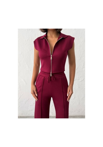 Meecy Kadın Polo Yaka Fermuarlı Crop Yelek Ve Geniş Paça Çimalı Pantolon İkili Takım Bordo Bordo Meecy Kadın Polo Yaka Fermuarlı Crop Yelek Ve Geniş Paça Çimalı Pantolon İkili Takım Bordo Bordo