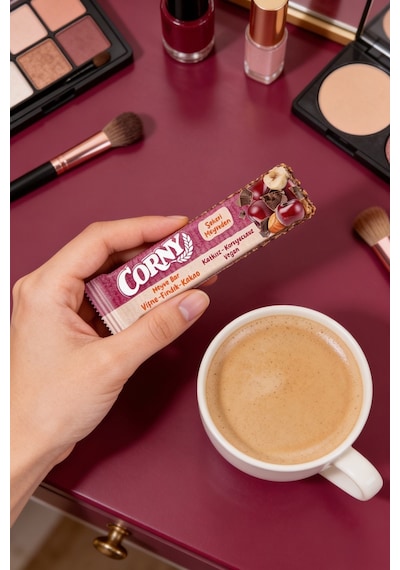 Corny Vişne Fındık Kakao Meyve Bar 35gr X - 12 Adet