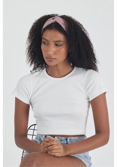 Butikgiz Beyaz Kısa Kol Bisiklet Yaka Vücuda Oturan Kaşkorse Crop + Bandana Set %100 Pamumklu, Esnek Rahat Beyaz-gül Kurusu-bej
