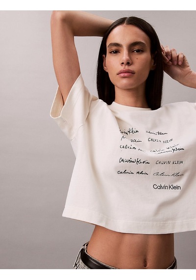 Calvin Klein Kadın Ss Boxy Fit Grafik Detaylı Crop T-shirt-15536 Taş Rengi