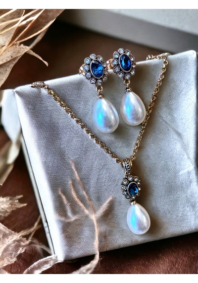 Safir Mavi Oval Kristal Taşlı Mayorka İnci Kolye Ve Mayorka İnci Küpe Seti Beyaz