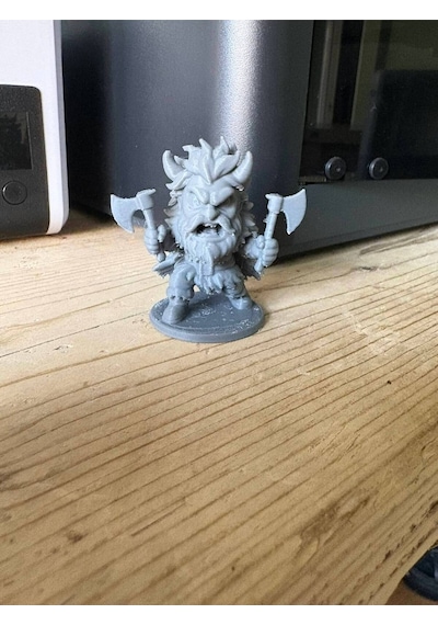 Viking Berserker Savaşçı Heykeli - Dekoratif Mini Figür Biblo - Masaüstü Aksesuarı