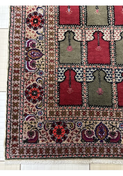 El Dokuma Bünyan Halısı Floş Seccade 93x130 Paftalı Sıfır Halı Renkli