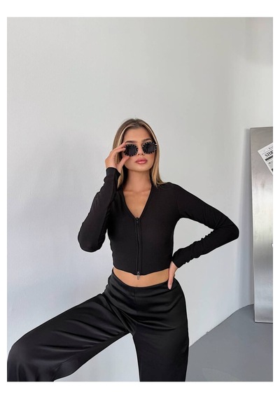 Kechi Woman Ottoman Kumaş Polo Yaka Fermuarlı Crop Siyah