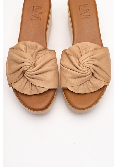Luvishoes Luvi Shoes Jeff Koyu Bej Cilt Hakiki Deri Fiyonklu Kadın Dolgu Topuklu Terlik Koyu Bej