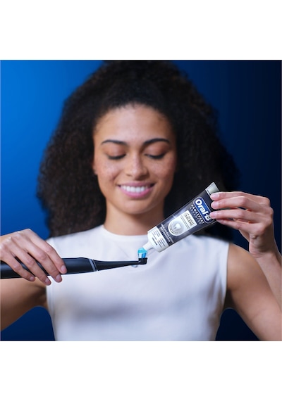 Oral-B Pro-Expert Advanced Ekstra Beyazlık Diş Macunu 75 ML