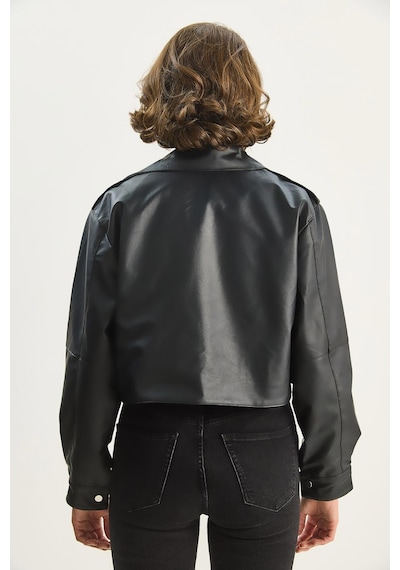 Shade Kadın Geniş Cep Detaylı Kemerli Oversize Crop Deri Ceket 3129 60284102 - Siyah