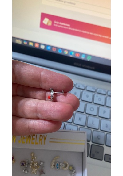 Taşlı Kiraz Tasarım Tragus Helix Pearsing Kıkırdak Küpe Gümüş