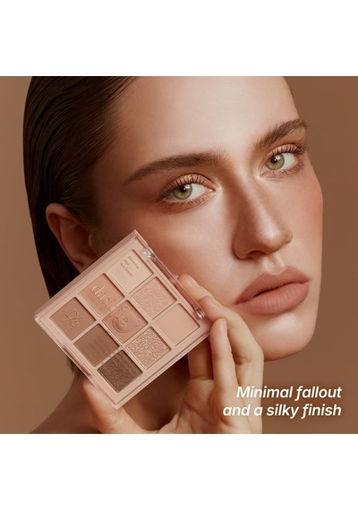 Mat Ve Işıltılı Renk Seçenekleri Sunan Far Paleti Shadow Palette 28 Brown Bear Diğer