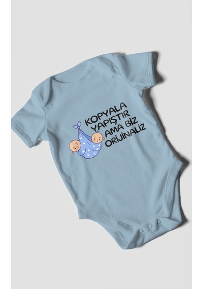Morivokids Kopyala Yapıştır, Ama Yazılı Kısa Kollu Bebek Body %100 Pamuk Bebe Mavisi