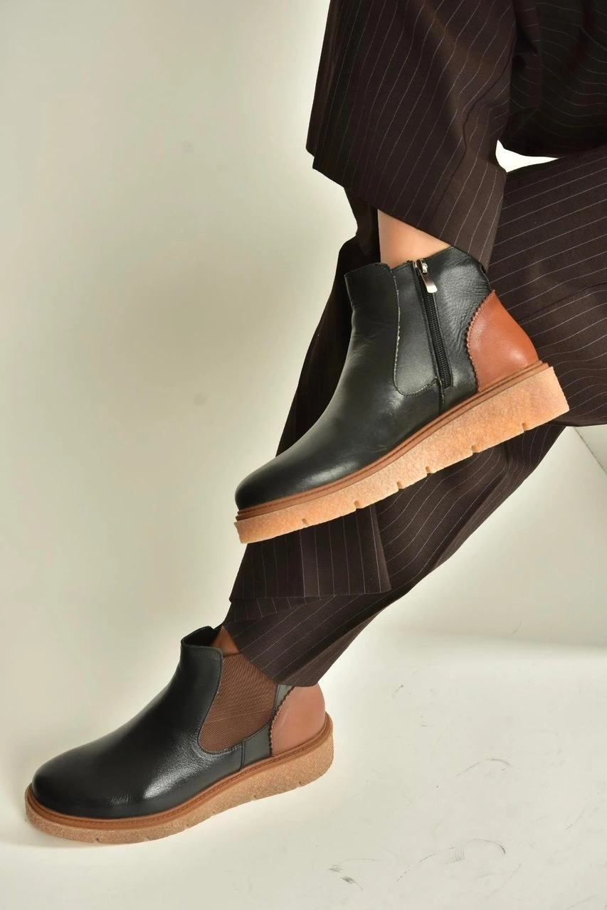 Fox Shoes V555115103 Siyah Hakiki Deri Kalın Tabanlı Kadın Bot Siyah-hakiki Deri