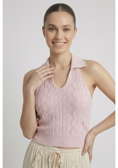 Neden Tekstil Kadın Polo Yaka Sırt Dekolteli Crop Bluz - Pembe