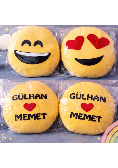 Kişiye Özel Emoji Yastık Gülen Yüz Kalpli Hediyelik Sevgili Yastığı 2 Adet Sarı